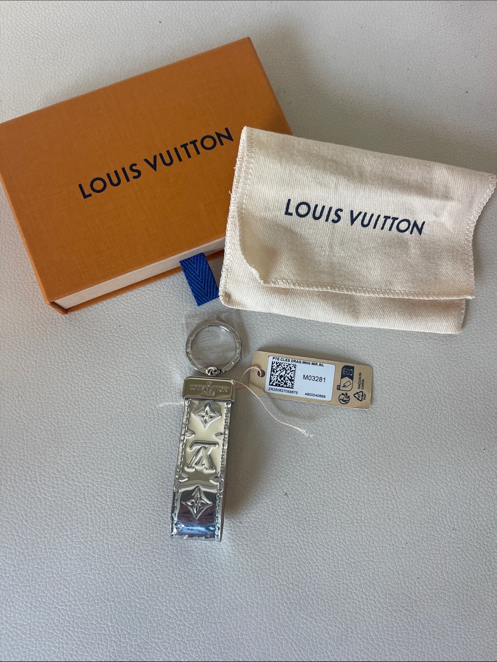 Louis Vuitton Dragonne Monogram Mirror Bag Charm - Picture 2 of 5